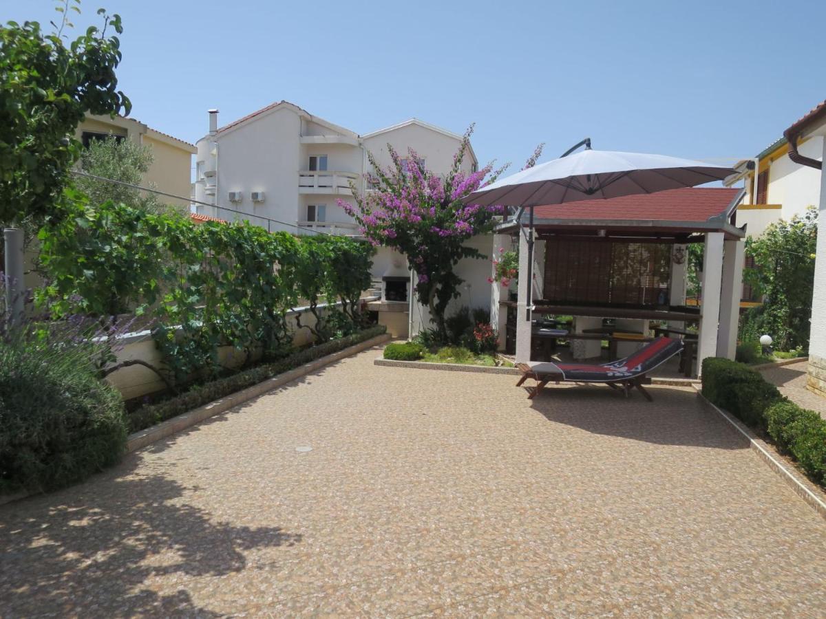 Apartment Mira-2 By Interhome Vir Exterior foto